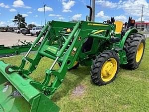 2022 John Deere 5055E Image