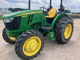 Image of John Deere 5055E equipment image 2