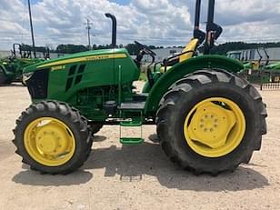 Main image John Deere 5055E 3