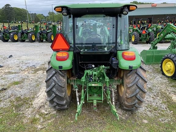 Image of John Deere 5055E equipment image 3