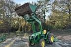 Image of John Deere 5055E equipment image 4