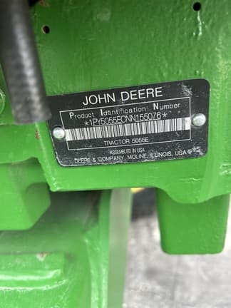 Image of John Deere 5055E equipment image 4