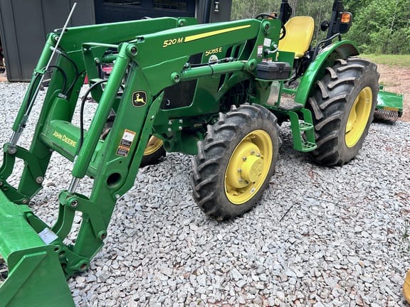 Main image John Deere 5055E