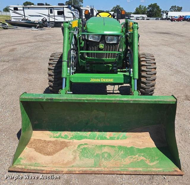 Image of John Deere 5055E equipment image 1