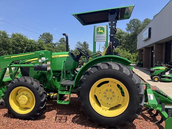 Image of John Deere 5060E equipment image 2