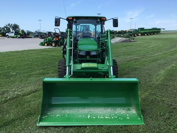 Image of John Deere 5060E equipment image 1
