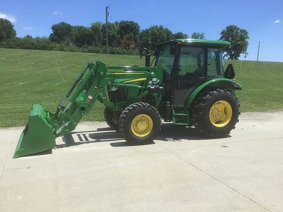 Image of John Deere 5060E equipment image 2