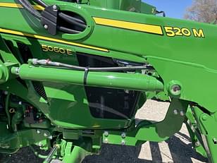 Main image John Deere 5060E 7