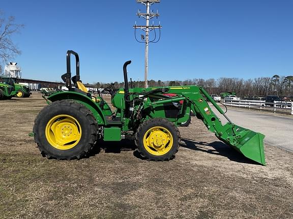 Image of John Deere 5065E equipment image 1