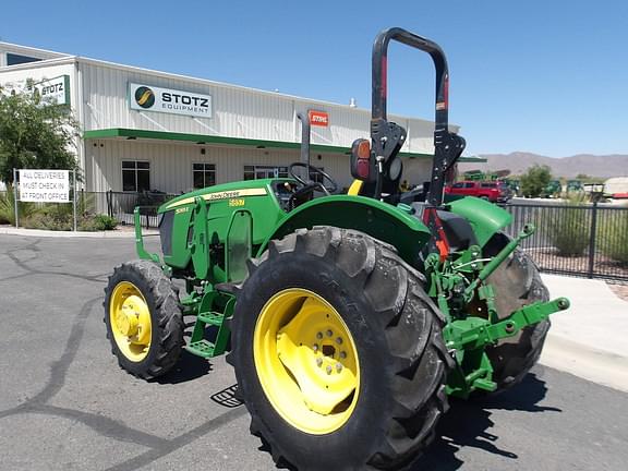 Image of John Deere 5065E equipment image 2