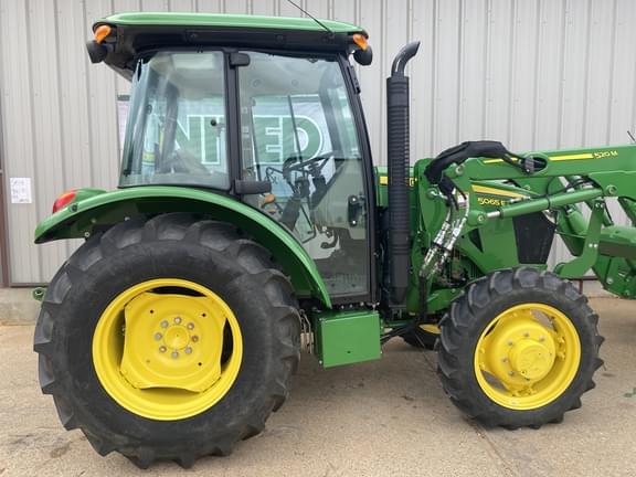 Image of John Deere 5065E equipment image 2
