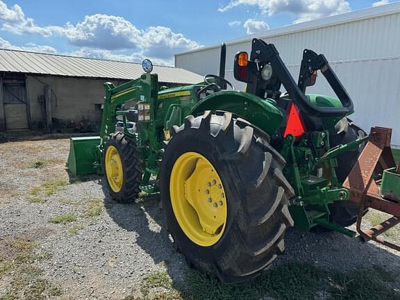 Image of John Deere 5065E equipment image 1