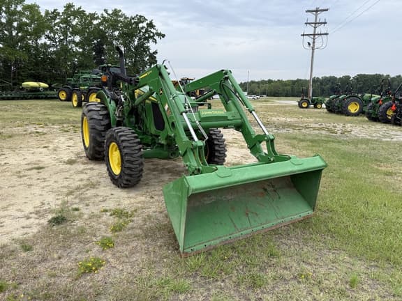 Image of John Deere 5065E equipment image 1