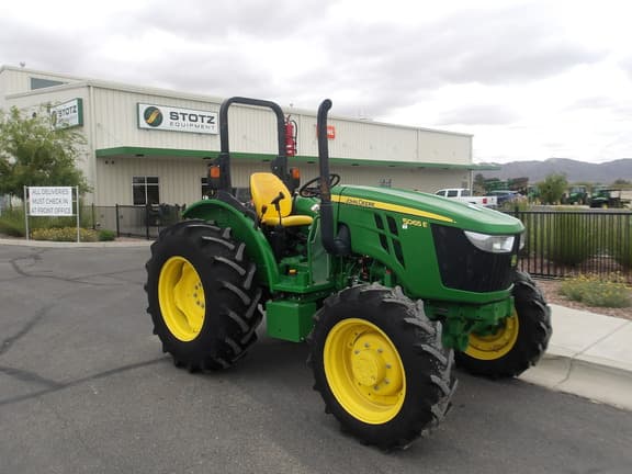 Image of John Deere 5065E equipment image 1