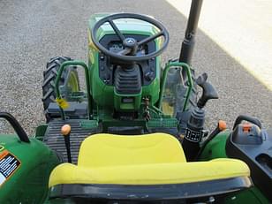 Main image John Deere 5065E 13