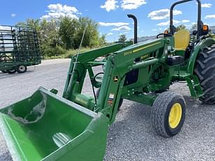 Main image John Deere 5065E 7