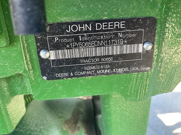 Image of John Deere 5065E equipment image 1