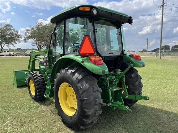 Image of John Deere 5065E equipment image 3