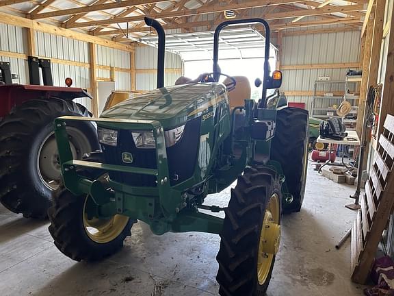 Image of John Deere 5065E equipment image 1