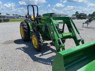 Image of John Deere 5065E equipment image 1