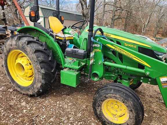 Image of John Deere 5065E Primary image
