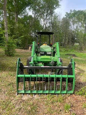 2022 John Deere 5065E Image