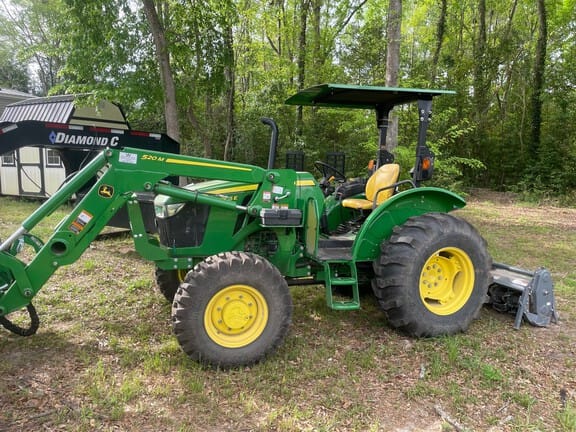 Main image John Deere 5065E