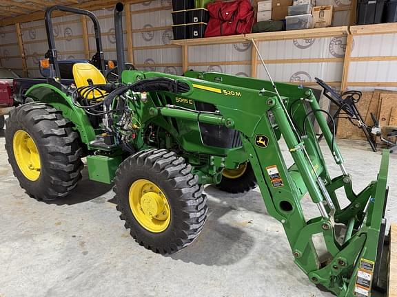 Image of John Deere 5065E equipment image 1