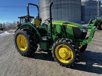 Main image John Deere 5065E