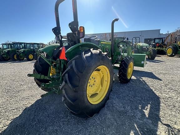 Image of John Deere 5065E equipment image 1