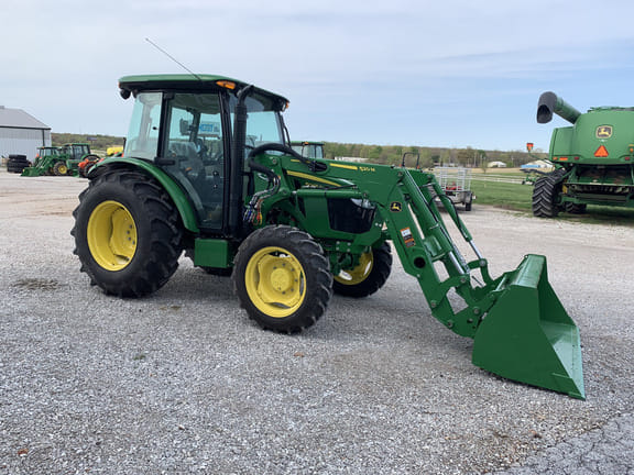 Main image John Deere 5065E