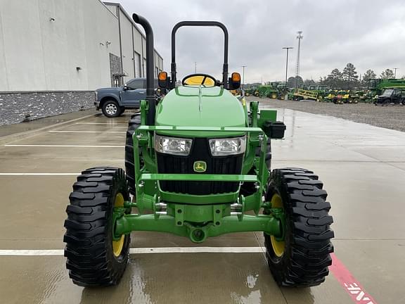 Image of John Deere 5065E equipment image 1