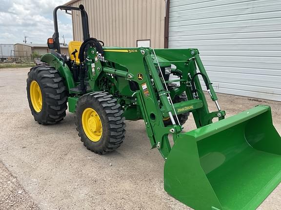 Image of John Deere 5065E equipment image 4