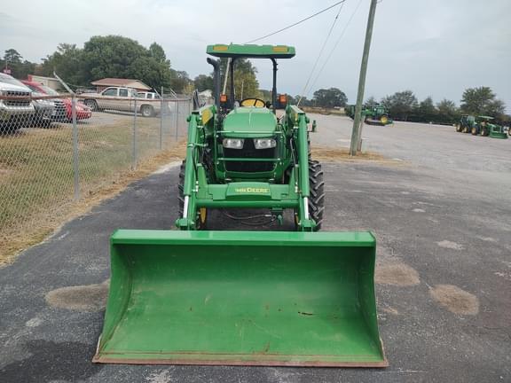 Image of John Deere 5065E equipment image 2
