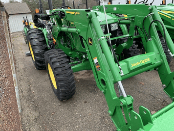 Main image John Deere 5065E
