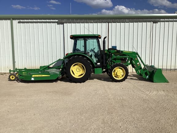 Image of John Deere 5065E equipment image 4