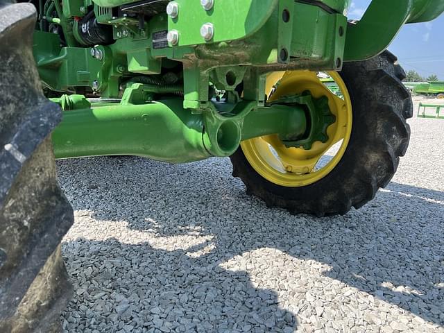 Image of John Deere 5065E equipment image 2