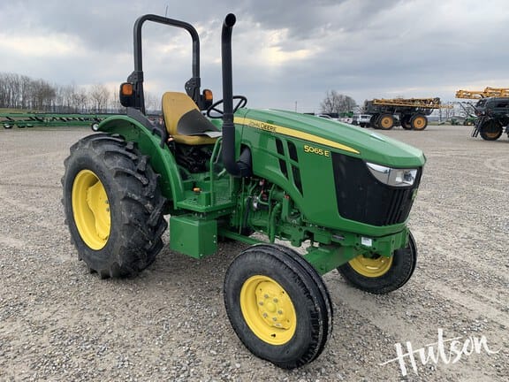 2022 John Deere 5065E Equipment Image0