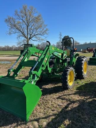 Main image John Deere 5065E