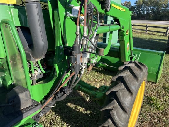 Image of John Deere 5065E equipment image 1