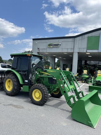 Image of John Deere 5065E equipment image 1