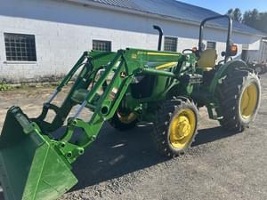 2022 John Deere 5065E Image