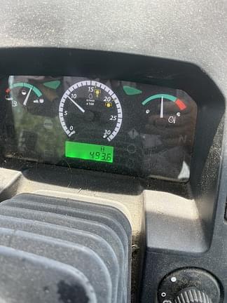 Image of John Deere 5065E equipment image 4