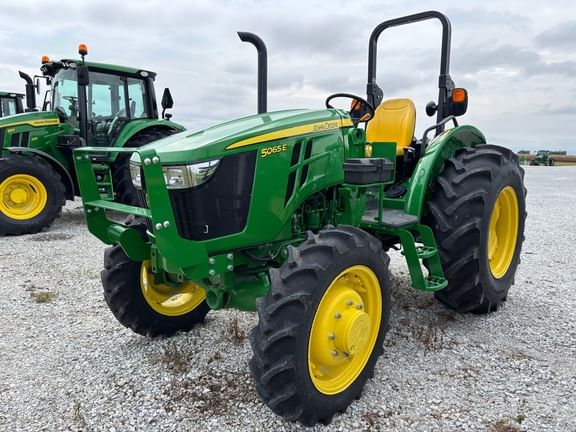 2022 John Deere 5065E Equipment Image0