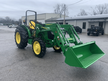 Main image John Deere 5065E