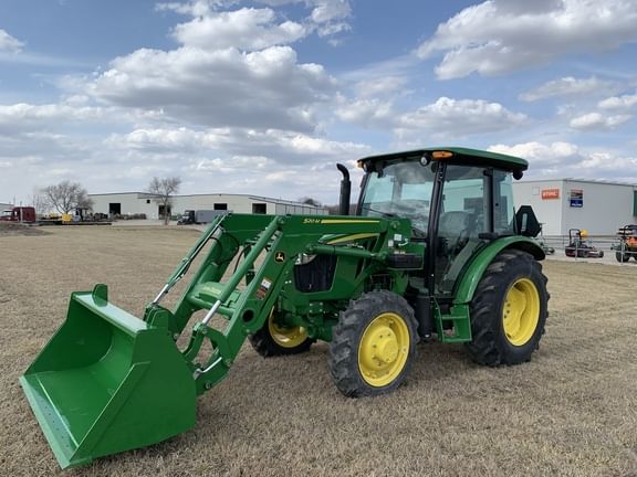 Main image John Deere 5065E