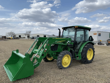 Main image John Deere 5065E