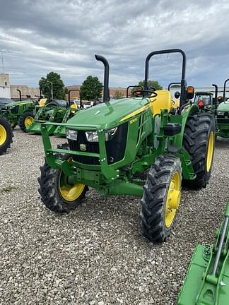 Image of John Deere 5065E equipment image 1