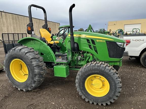 Image of John Deere 5065E Primary image