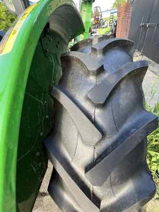 Image of John Deere 5065E equipment image 4